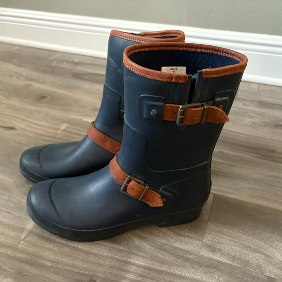 Sperry Top-Sider Saltwater Rain Boots Navy Blue Brown Buckle Women's Size 11 Mid - Picture 7 of 14